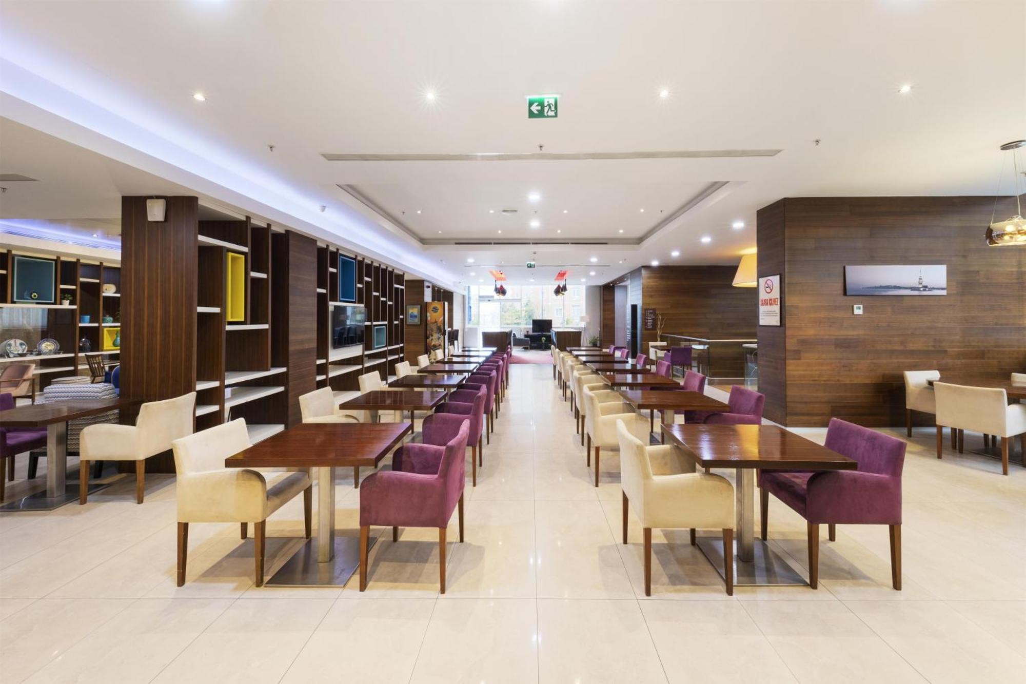 Hampton By Hilton Istanbul Kayasehir — Photos 1